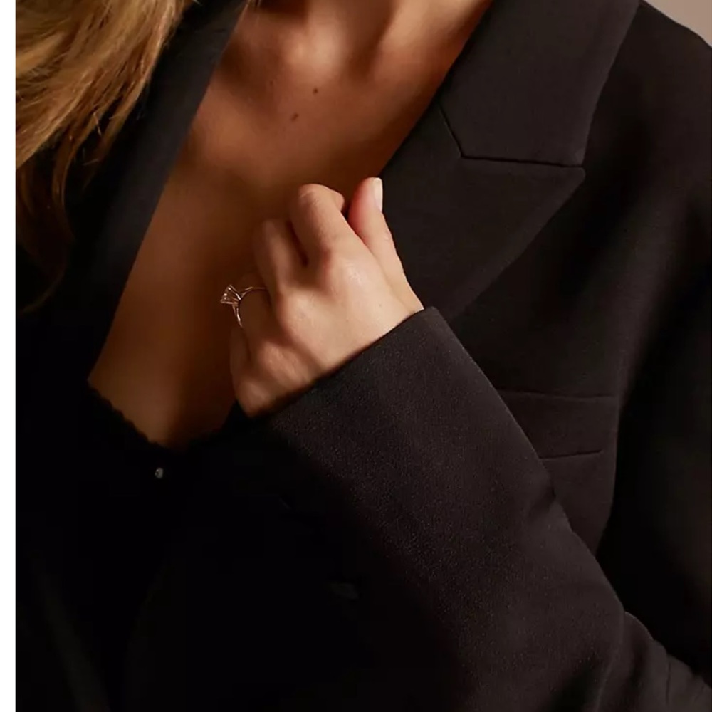 David’s Bridal Single Button Relaxed Fit Suit Jacket Size 6 NWT - Picture 4 of 13